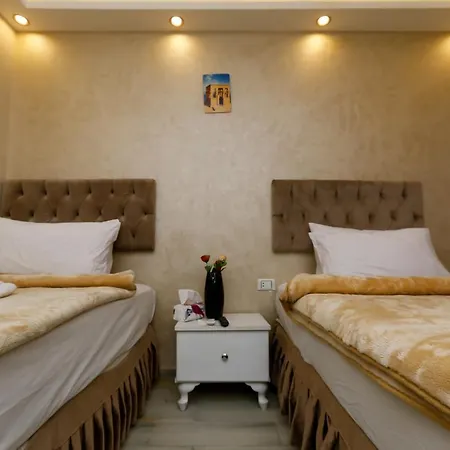 Venus Pyramids Inn - Top Roof Access W Free Break Fast Kafret el-Gabal Exterior photo
