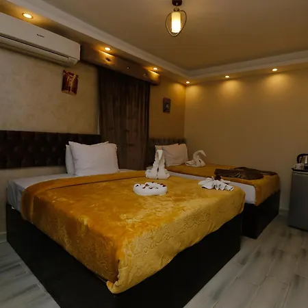Venus Pyramids Inn - Top Roof Access W Free Break Fast Kafret el-Gabal Exterior photo