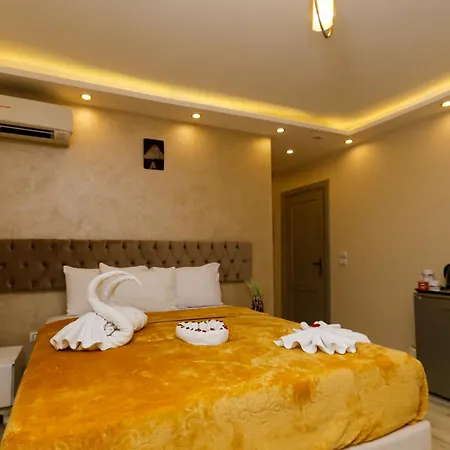 Venus Pyramids Inn - Top Roof Access W Free Break Fast Kafret el-Gabal Exterior photo
