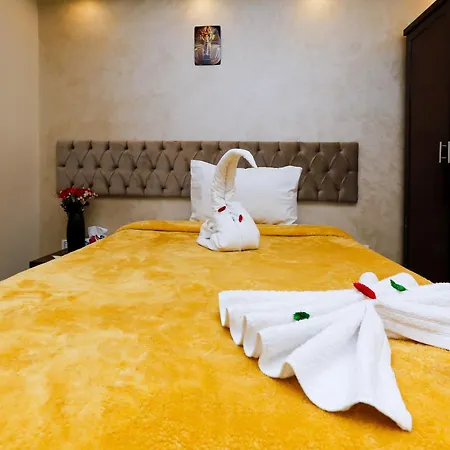 Venus Pyramids Inn - Top Roof Access W Free Break Fast Kafret el-Gabal Exterior photo